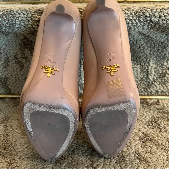 Prada Platform Heels Pumps Size 36.5 or 6.5 in Nude Scuffed Toe - Picture 6 of 8